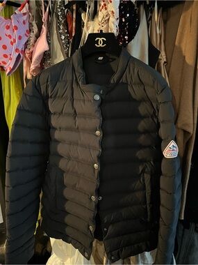 Pyrenex Black Quilted Puffer Jacket women’s size 42